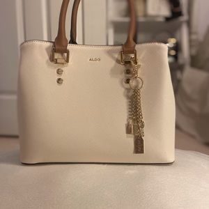 Aldo Purse